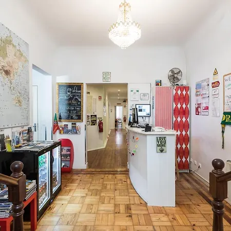 Lisboa Central Hostel-3